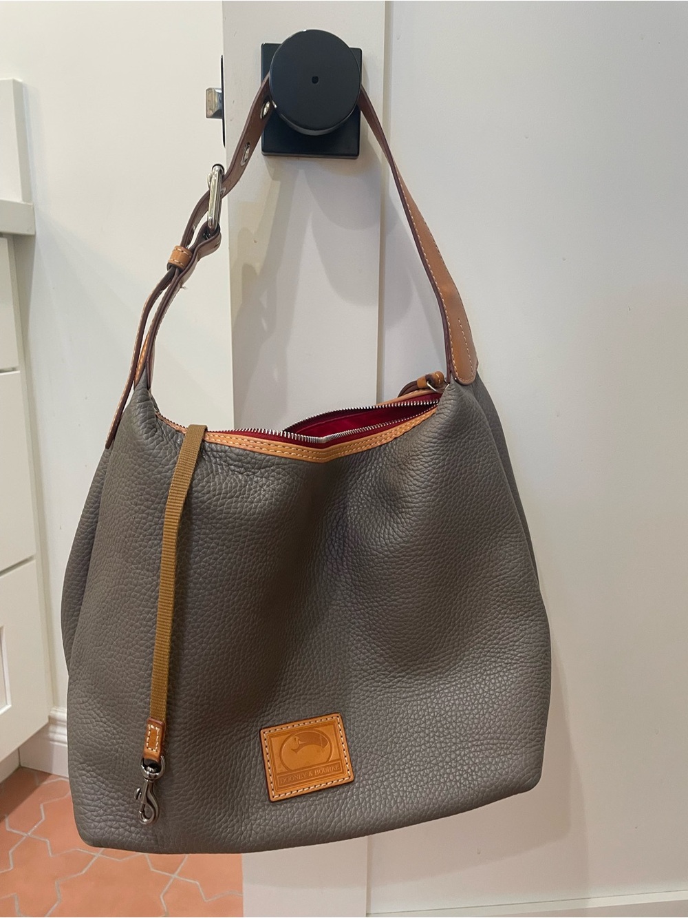 Gorgeous Dooney and Bourke Paige Leather Boho Bag